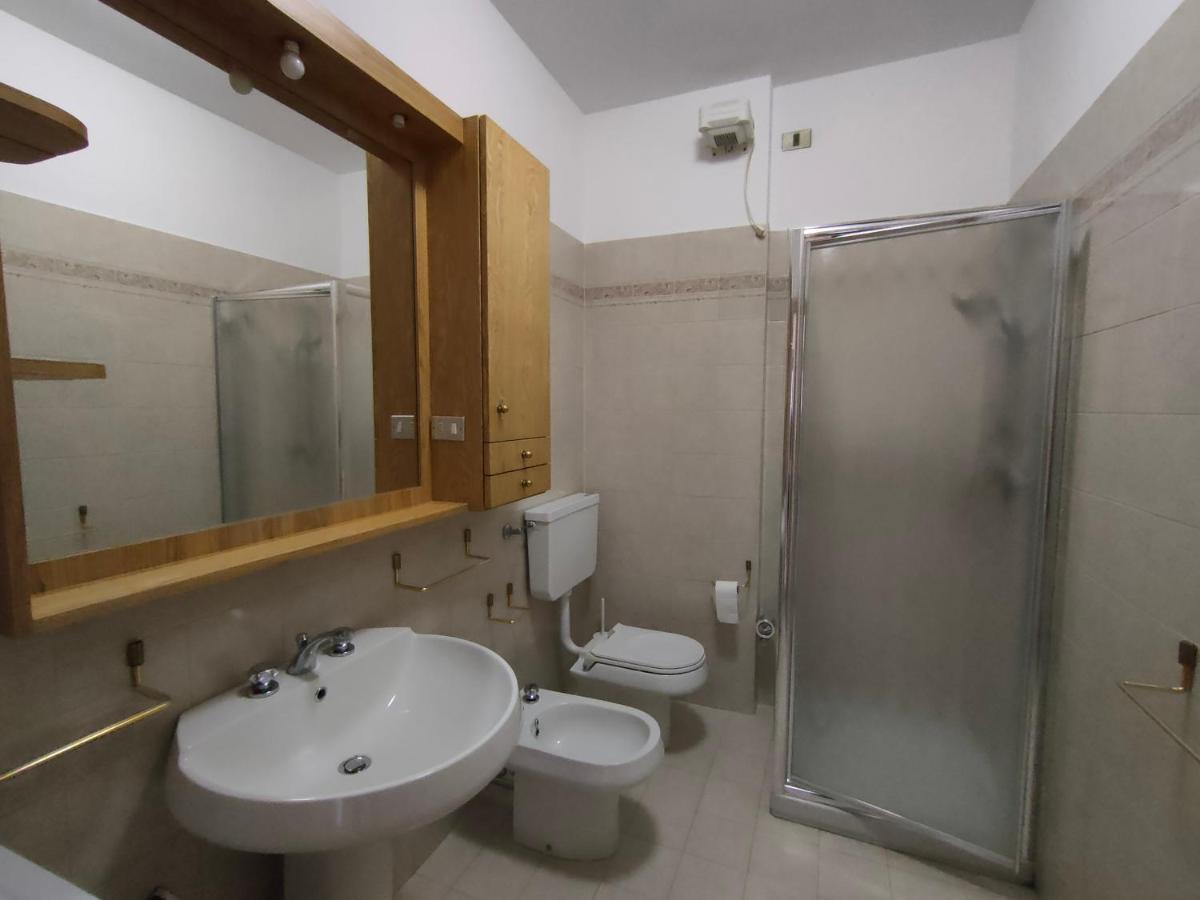Iseolakerental- Casa Trentapassi Riva di Solto Exterior photo